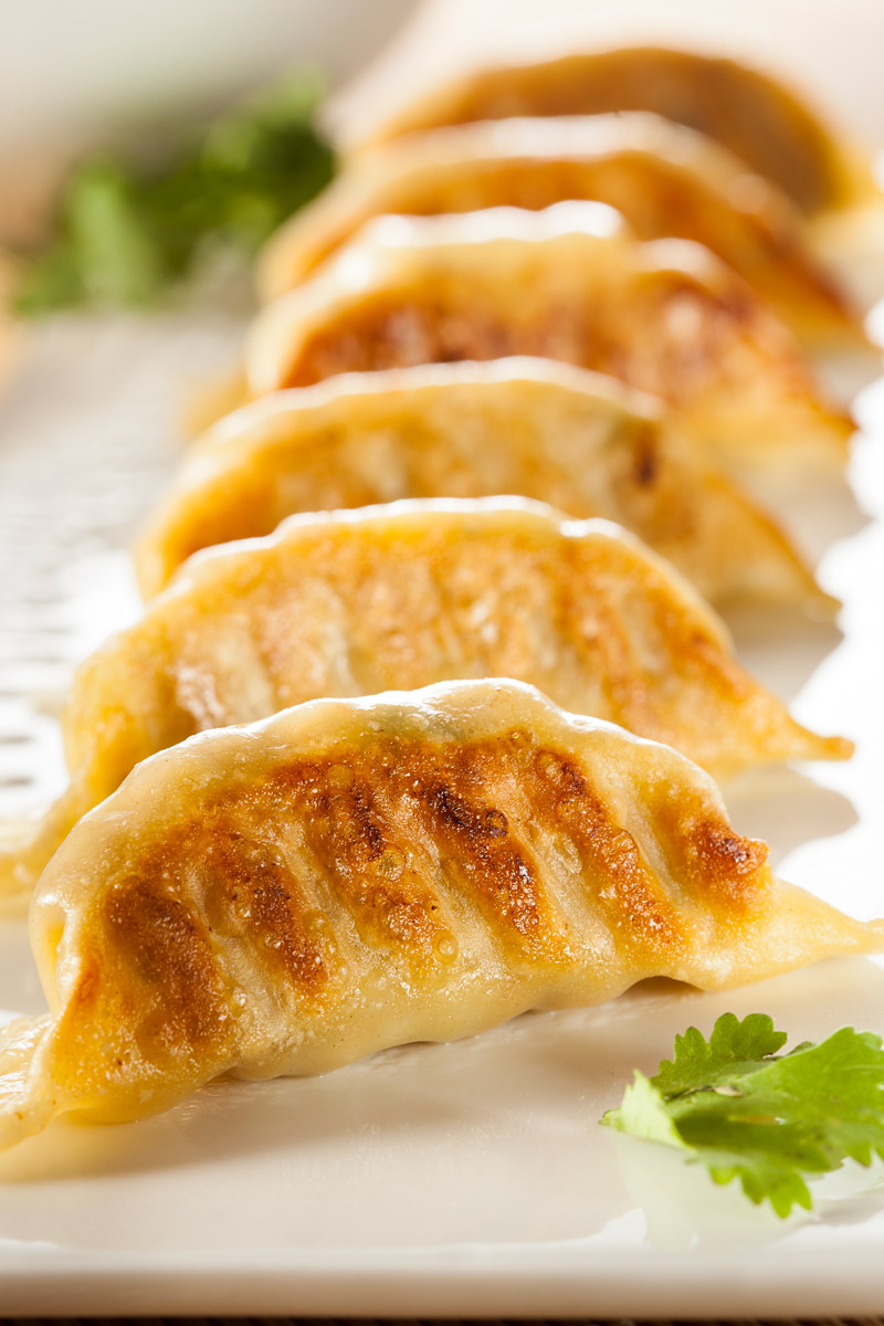 Potstickers (6) 猪肉锅贴